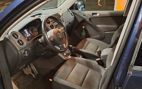 Volkswagen Tiguan I, 2012 год, 1 600 000 рублей, 6 фотография