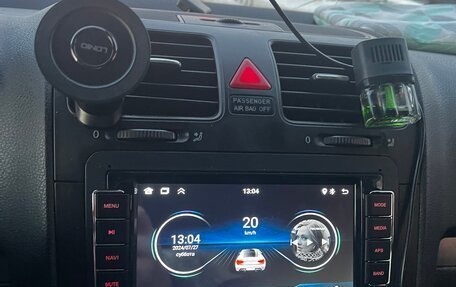 Volkswagen Jetta VI, 2006 год, 450 000 рублей, 8 фотография