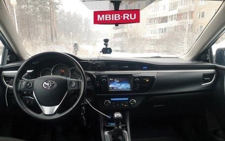 Toyota Corolla, 2014 год, 1 700 000 рублей, 7 фотография