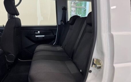 ЛуАЗ Patriot, 2016 год, 2 050 000 рублей, 8 фотография