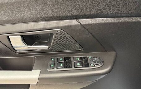 ЛуАЗ Patriot, 2016 год, 2 050 000 рублей, 7 фотография