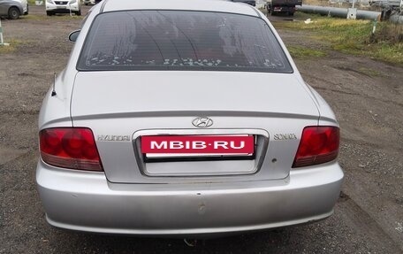 Hyundai Sonata IV рестайлинг, 2006 год, 250 000 рублей, 4 фотография