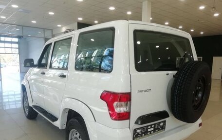 ЛуАЗ Patriot, 2016 год, 2 050 000 рублей, 9 фотография