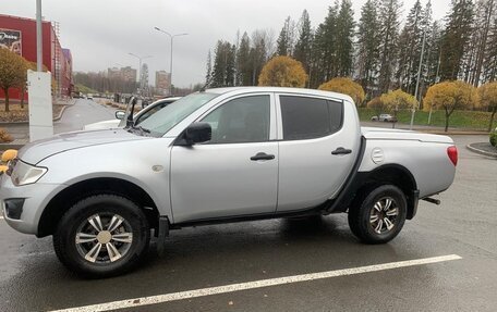 Mitsubishi L200 IV рестайлинг, 2012 год, 790 000 рублей, 3 фотография