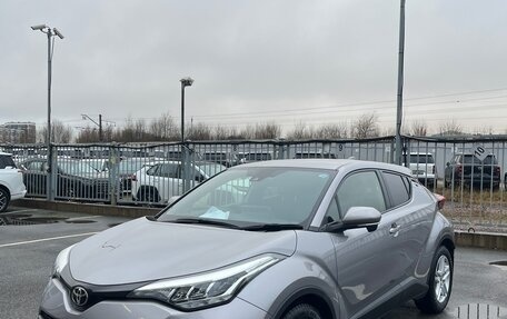 Toyota C-HR I рестайлинг, 2020 год, 1 800 000 рублей, 1 фотография