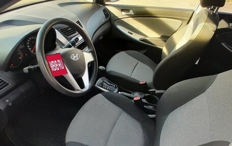 Hyundai Solaris II рестайлинг, 2011 год, 730 000 рублей, 6 фотография