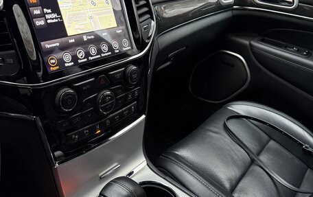 Jeep Grand Cherokee, 2019 год, 4 950 000 рублей, 15 фотография