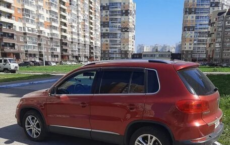 Volkswagen Tiguan I, 2011 год, 850 000 рублей, 3 фотография