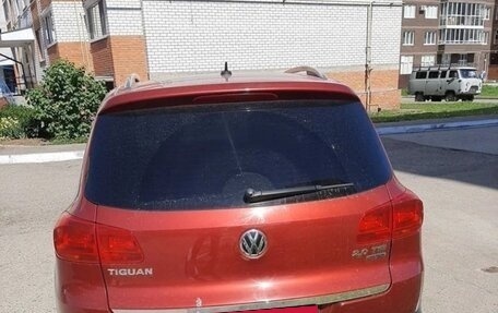 Volkswagen Tiguan I, 2011 год, 850 000 рублей, 6 фотография