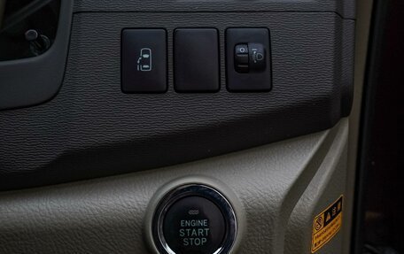 Toyota ISis I, 2015 год, 1 370 000 рублей, 18 фотография