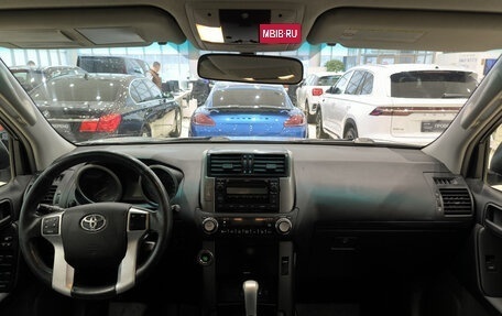 Toyota Land Cruiser Prado 150 рестайлинг 2, 2011 год, 2 730 000 рублей, 17 фотография