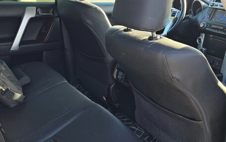 Toyota Land Cruiser Prado 150 рестайлинг 2, 2014 год, 3 200 000 рублей, 4 фотография