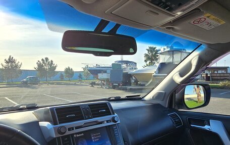 Toyota Land Cruiser Prado 150 рестайлинг 2, 2014 год, 3 200 000 рублей, 19 фотография