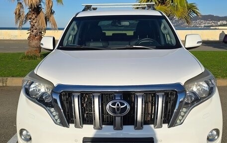 Toyota Land Cruiser Prado 150 рестайлинг 2, 2014 год, 3 200 000 рублей, 17 фотография