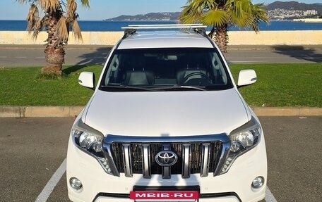 Toyota Land Cruiser Prado 150 рестайлинг 2, 2014 год, 3 200 000 рублей, 18 фотография