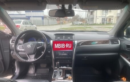 Toyota Camry, 2017 год, 1 650 000 рублей, 14 фотография