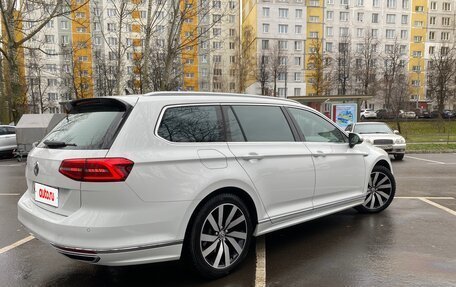 Volkswagen Passat B8 рестайлинг, 2019 год, 1 970 000 рублей, 3 фотография