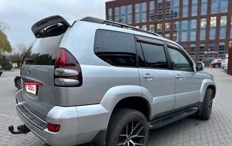 Toyota Land Cruiser Prado 120 рестайлинг, 2008 год, 2 645 000 рублей, 6 фотография