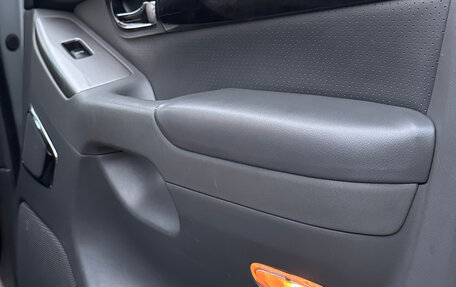 Toyota Land Cruiser Prado 120 рестайлинг, 2008 год, 2 645 000 рублей, 16 фотография