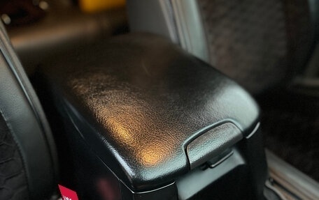 Toyota Land Cruiser Prado 120 рестайлинг, 2008 год, 2 645 000 рублей, 20 фотография