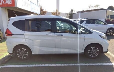 Honda Freed II, 2022 год, 1 653 777 рублей, 5 фотография