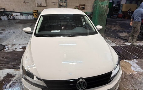 Volkswagen Jetta VI, 2015 год, 1 150 000 рублей, 1 фотография
