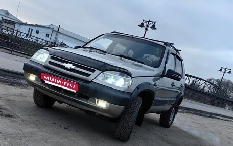 Chevrolet Niva I рестайлинг, 2009 год, 380 000 рублей, 5 фотография