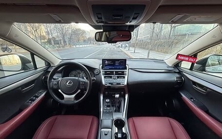 Lexus NX I, 2021 год, 3 590 000 рублей, 8 фотография