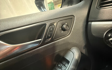 Volkswagen Jetta VI, 2015 год, 1 150 000 рублей, 13 фотография