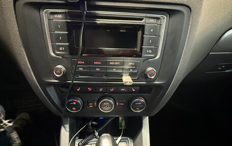 Volkswagen Jetta VI, 2015 год, 1 150 000 рублей, 12 фотография