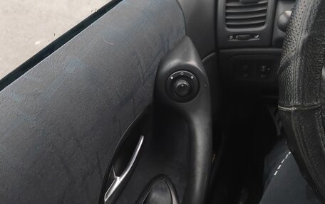 Renault Laguna II, 2001 год, 295 000 рублей, 24 фотография