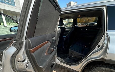 Toyota Highlander III, 2014 год, 3 200 000 рублей, 10 фотография