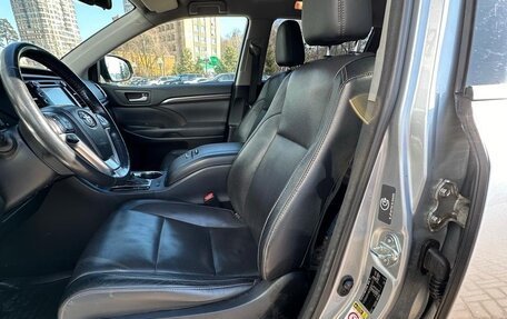 Toyota Highlander III, 2014 год, 3 200 000 рублей, 8 фотография