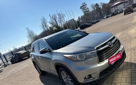 Toyota Highlander III, 2014 год, 3 200 000 рублей, 14 фотография