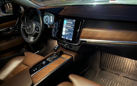 Volvo S90 II рестайлинг, 2017 год, 3 500 000 рублей, 3 фотография