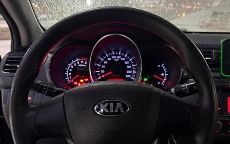 KIA Rio III рестайлинг, 2013 год, 800 000 рублей, 6 фотография