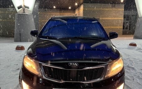 KIA Rio III рестайлинг, 2013 год, 800 000 рублей, 2 фотография