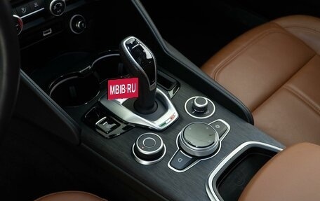 Alfa Romeo Giulia II, 2020 год, 2 977 434 рублей, 20 фотография