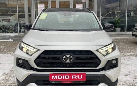 Toyota RAV4, 2025 год, 4 200 000 рублей, 3 фотография