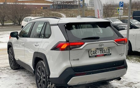 Toyota RAV4, 2025 год, 4 200 000 рублей, 7 фотография