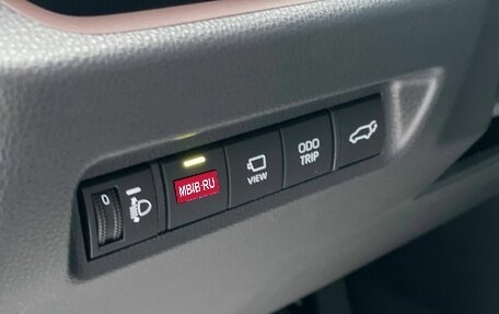 Toyota RAV4, 2025 год, 4 200 000 рублей, 9 фотография