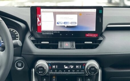 Toyota RAV4, 2025 год, 4 200 000 рублей, 21 фотография