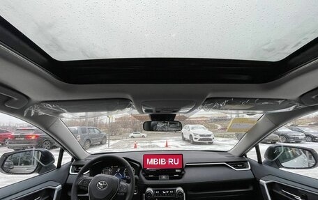 Toyota RAV4, 2025 год, 4 200 000 рублей, 27 фотография