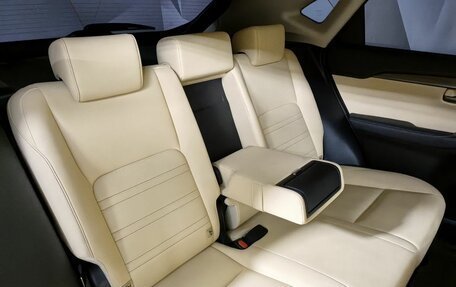 Lexus NX I, 2016 год, 2 995 000 рублей, 17 фотография