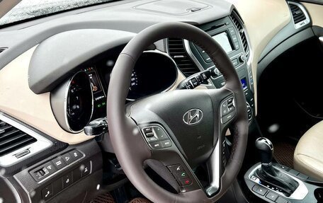 Hyundai Santa Fe III рестайлинг, 2016 год, 2 380 000 рублей, 10 фотография