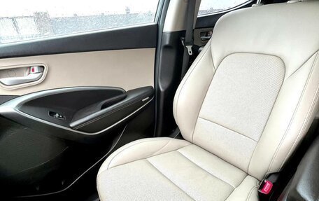 Hyundai Santa Fe III рестайлинг, 2016 год, 2 380 000 рублей, 14 фотография