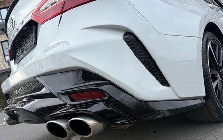 Toyota Camry, 2019 год, 2 650 000 рублей, 16 фотография