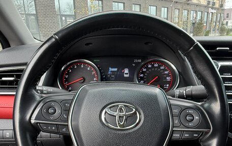 Toyota Camry, 2019 год, 2 650 000 рублей, 25 фотография