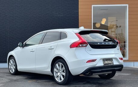 Volvo V40 II рестайлинг, 2020 год, 1 030 000 рублей, 6 фотография