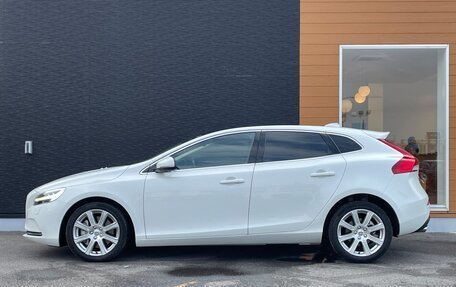 Volvo V40 II рестайлинг, 2020 год, 1 030 000 рублей, 7 фотография